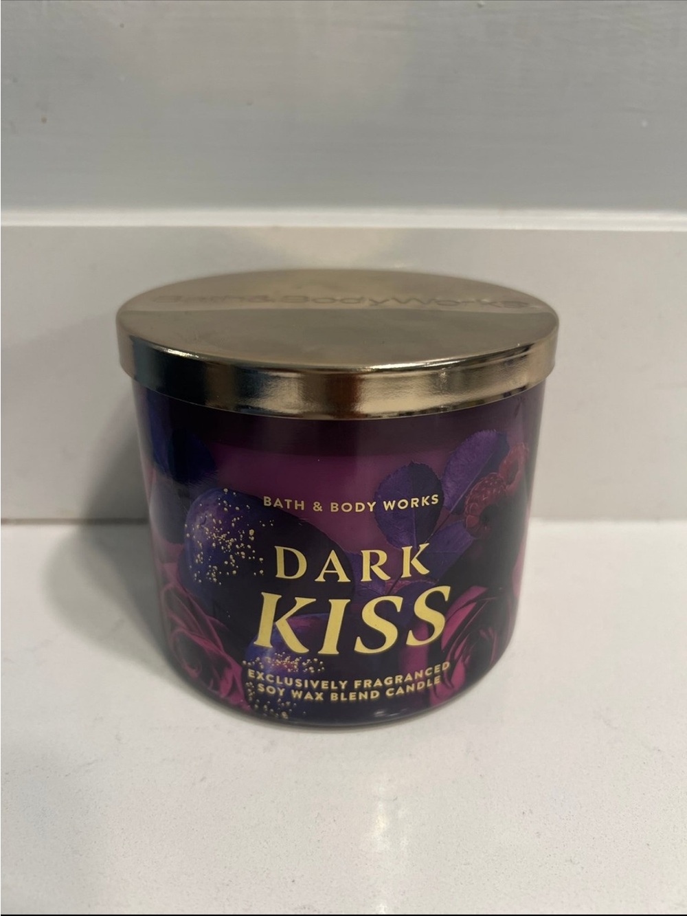 Bath & Body Works Dark Kiss 3-Wick Candle